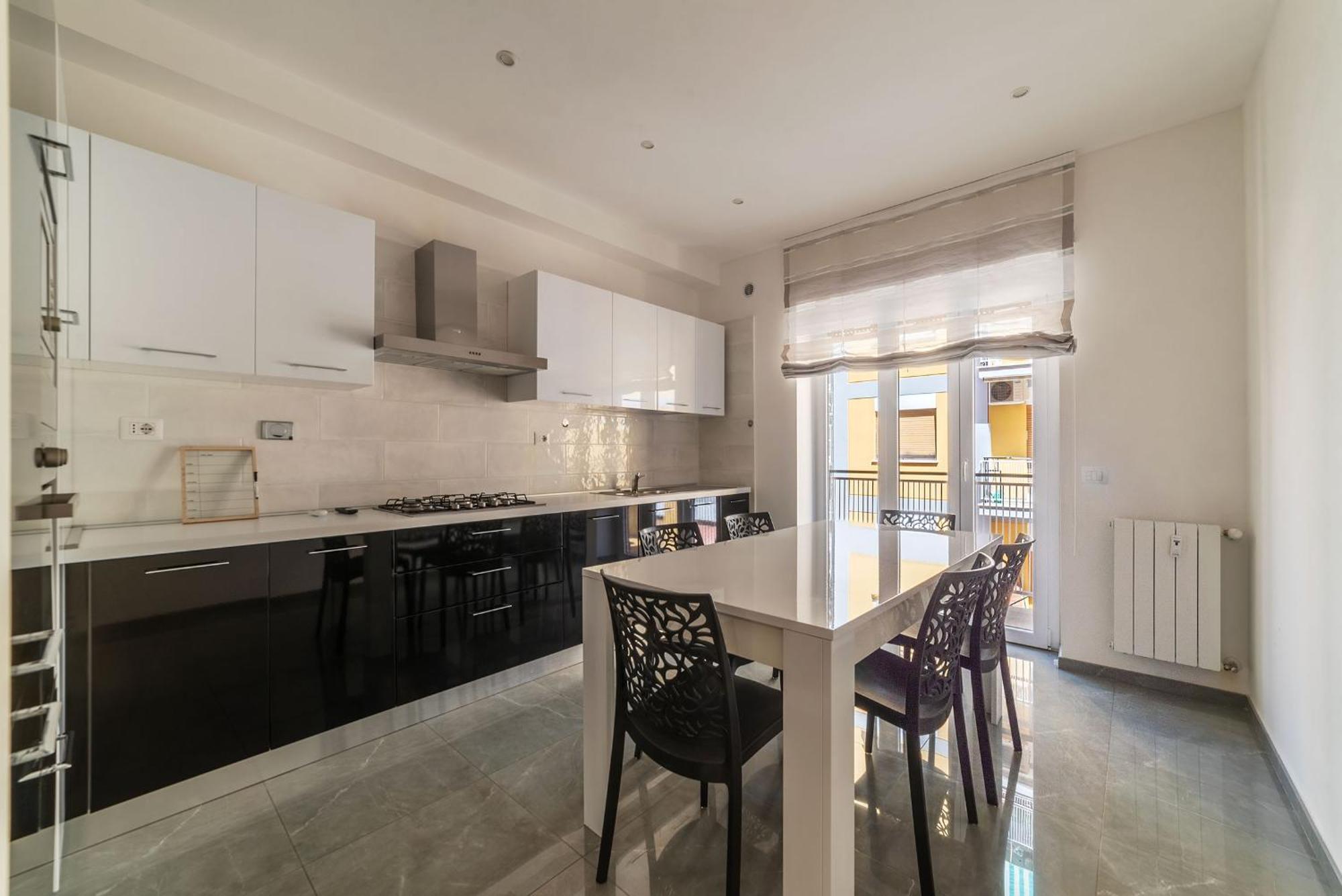 Apartmán Joivy Delightful 3-Bed Flat With Balcony Řím Exteriér fotografie